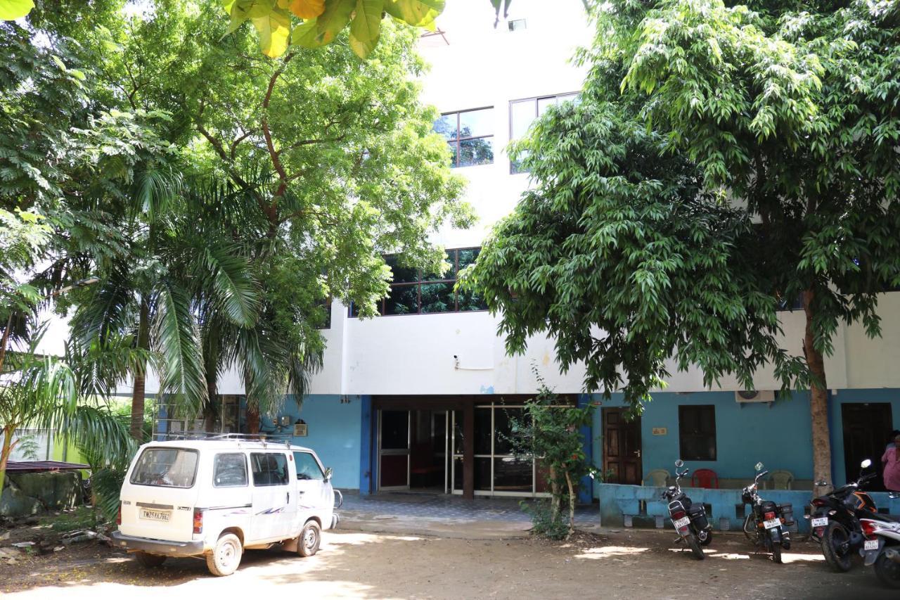 Hotel Siva Sakthi Tiruvannāmalai Εξωτερικό φωτογραφία