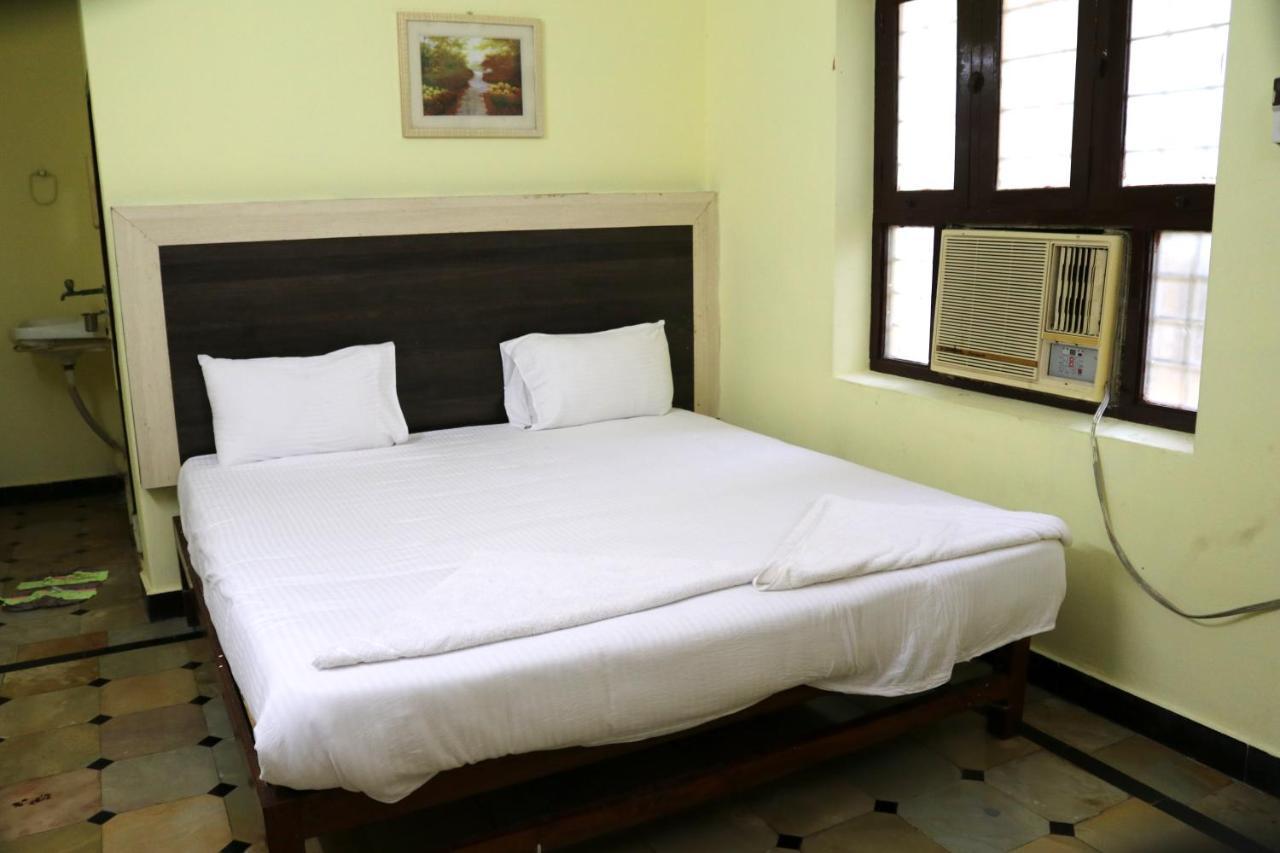Hotel Siva Sakthi Tiruvannāmalai Εξωτερικό φωτογραφία