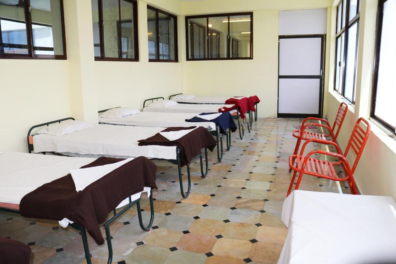 Hotel Siva Sakthi Tiruvannāmalai Εξωτερικό φωτογραφία
