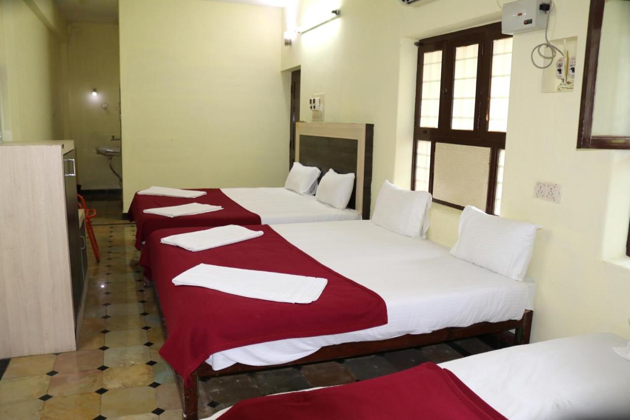Hotel Siva Sakthi Tiruvannāmalai Εξωτερικό φωτογραφία