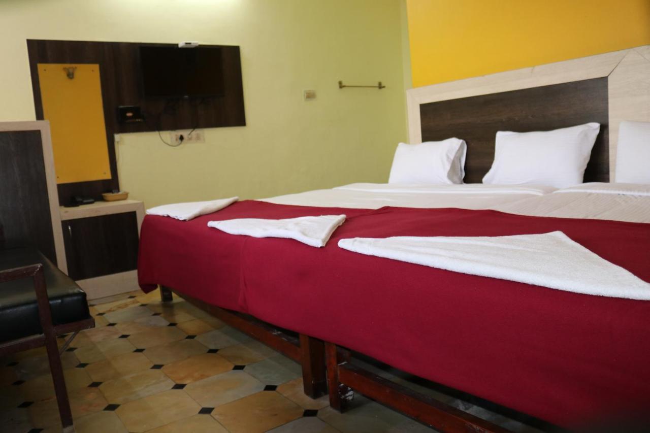 Hotel Siva Sakthi Tiruvannāmalai Εξωτερικό φωτογραφία