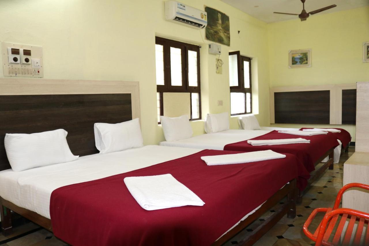 Hotel Siva Sakthi Tiruvannāmalai Εξωτερικό φωτογραφία