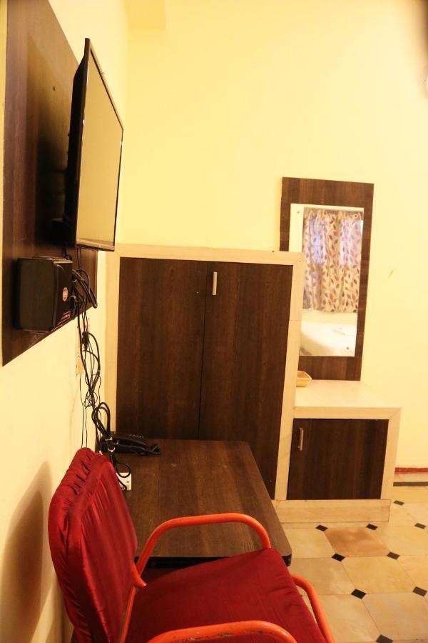Hotel Siva Sakthi Tiruvannāmalai Εξωτερικό φωτογραφία